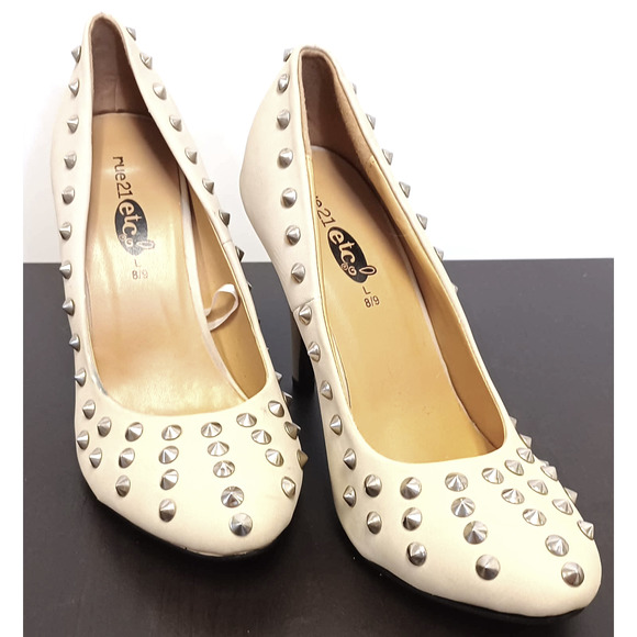 7.5 Spiky High Heel Shoes Retired Style - Picture 2 of 13